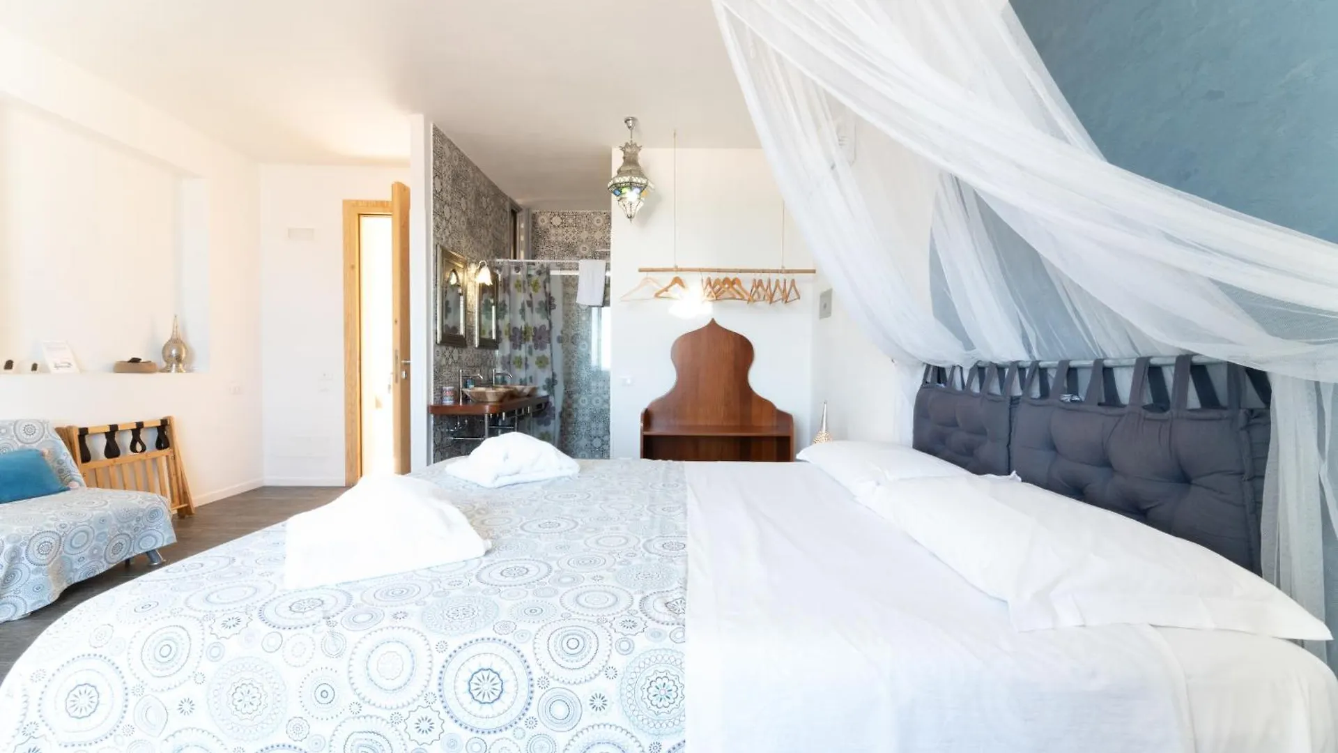 Ajamola Hotel Favignana