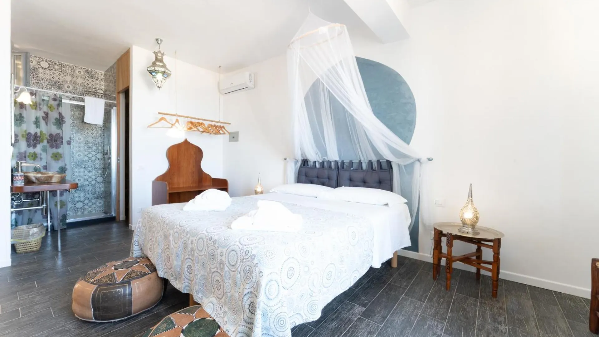 Ajamola Hotel Favignana