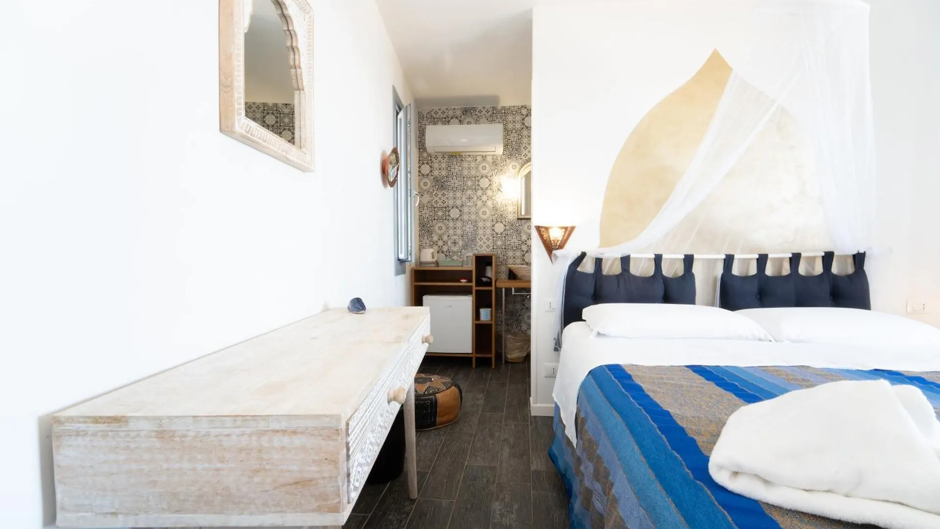 Ajamola Hotel Favignana 3*,  Italy