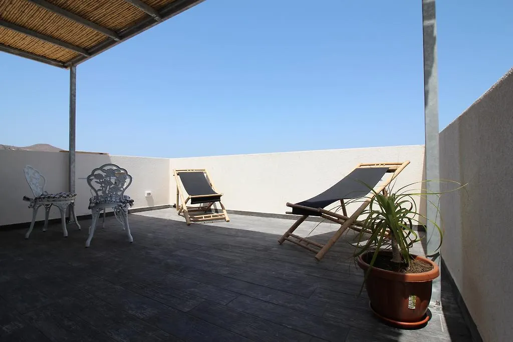 Ajamola Hotel Favignana 3*,